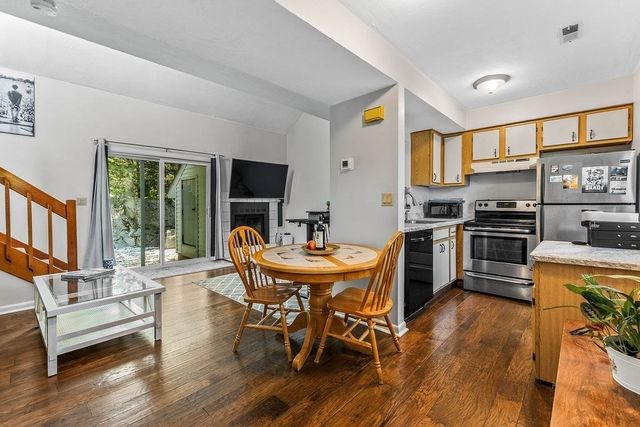 231 Lake St D, Weymouth, MA 02189