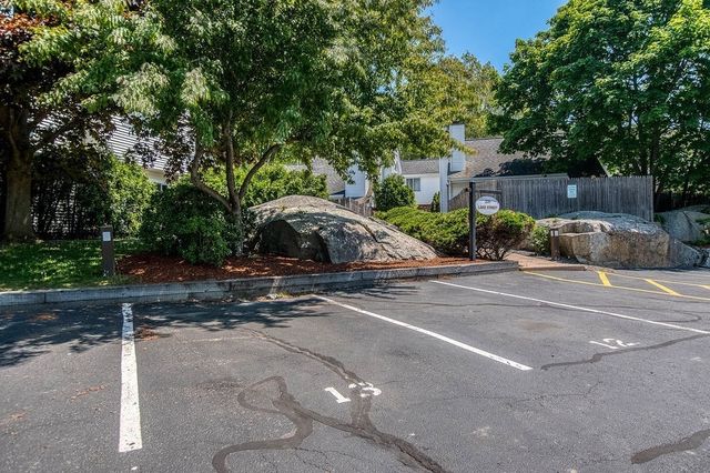 231 Lake St D, Weymouth, MA 02189