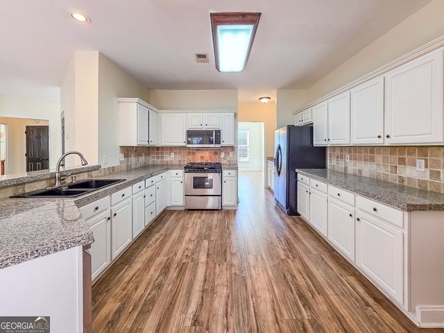 6016 Fords Lake Court, Acworth, GA 30101