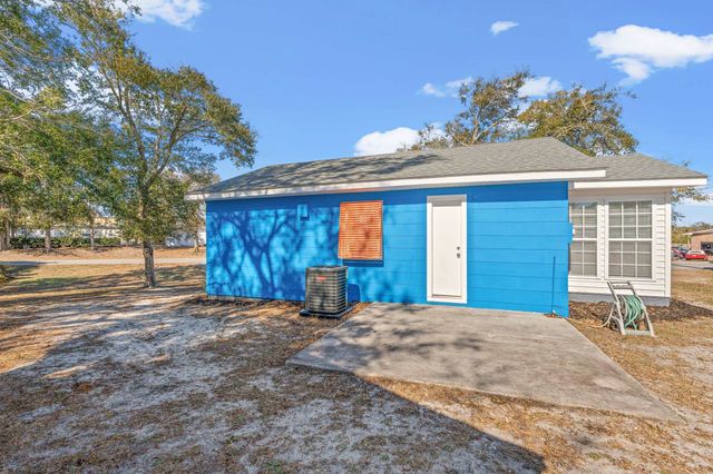 3703 Poinsett St., North Myrtle Beach, SC 29582