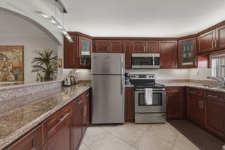 811 S Hollybrook Drive 202, Pembroke Pines, FL 33025