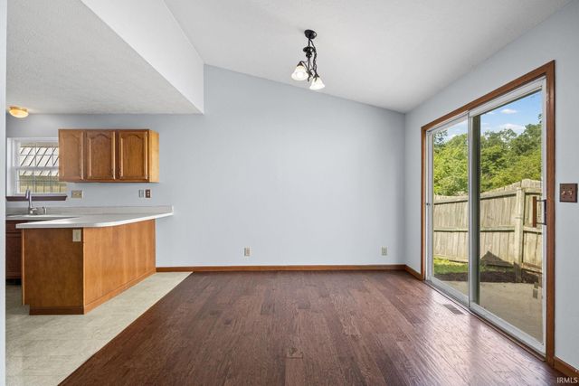 4338 Hadley Ct, West Lafayette, IN 47906