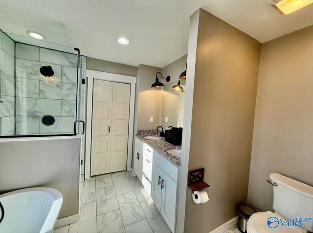 112 Park Street, Centre, AL 35960