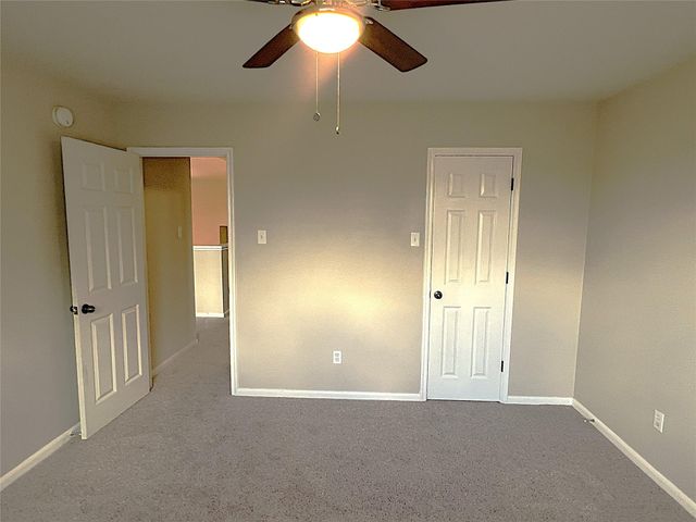 10634 Lyndon Meadows Drive, Houston, TX 77095