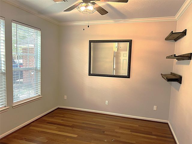 10634 Lyndon Meadows Drive, Houston, TX 77095