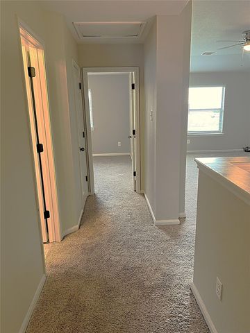 10634 Lyndon Meadows Drive, Houston, TX 77095