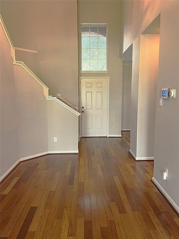 10634 Lyndon Meadows Drive, Houston, TX 77095