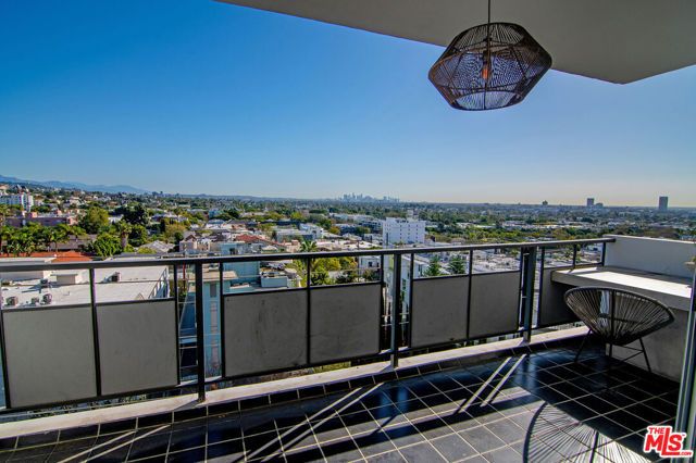 1155 N La Cienega Boulevard 711, Los Angeles, CA 90069