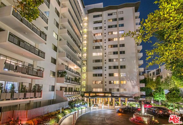 1155 N La Cienega Boulevard 711, Los Angeles, CA 90069