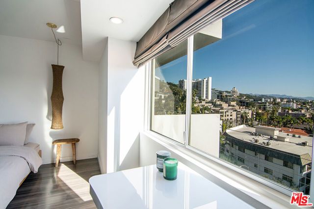 1155 N La Cienega Boulevard 711, Los Angeles, CA 90069