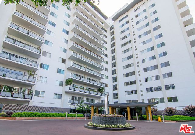 1155 N La Cienega Boulevard 711, Los Angeles, CA 90069