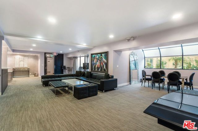 1155 N La Cienega Boulevard 711, Los Angeles, CA 90069