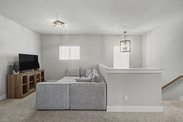 109 N Secretariat DR, Suffolk, VA 23435