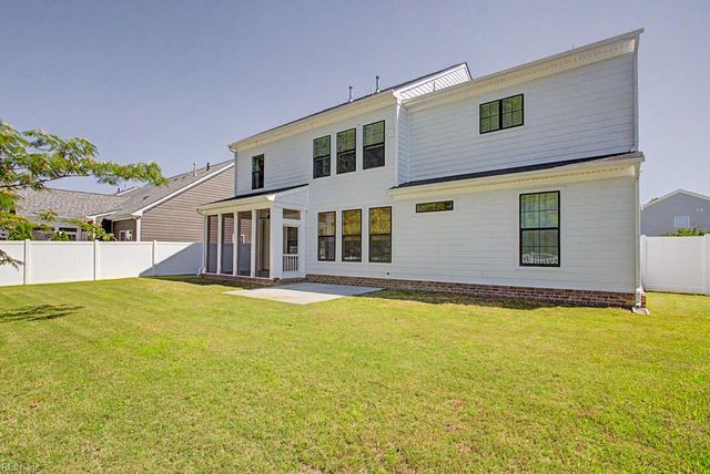 109 N Secretariat DR, Suffolk, VA 23435