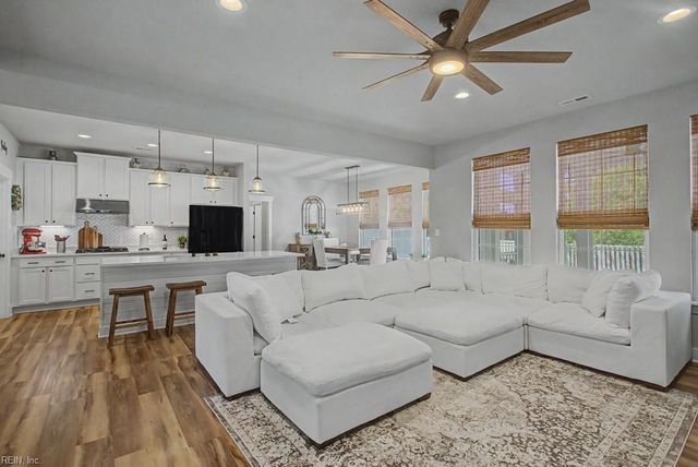 109 N Secretariat DR, Suffolk, VA 23435