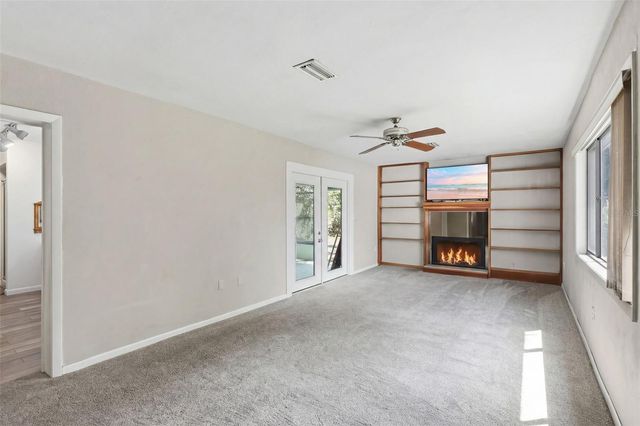 1410 W CHELSEA AVENUE, Deland, FL 32720