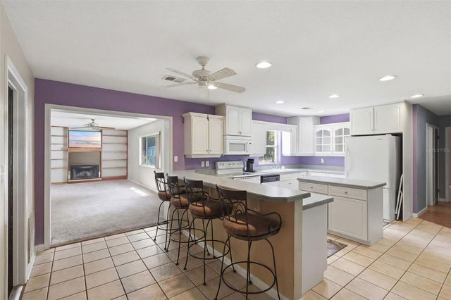 1410 W CHELSEA AVENUE, Deland, FL 32720