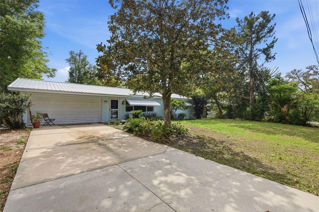 1410 W CHELSEA AVENUE, Deland, FL 32720
