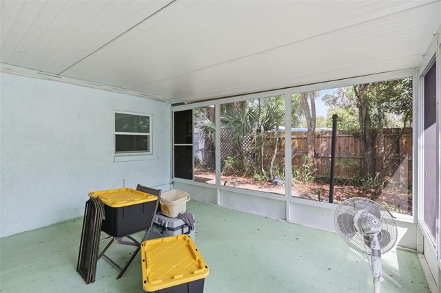 1410 W CHELSEA AVENUE, Deland, FL 32720