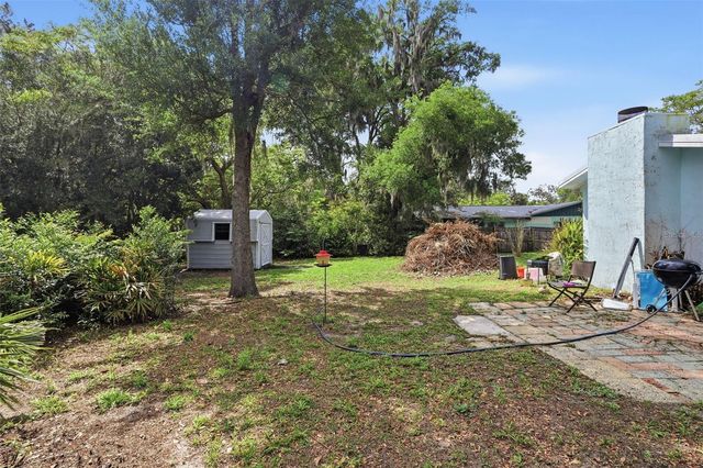 1410 W CHELSEA AVENUE, Deland, FL 32720