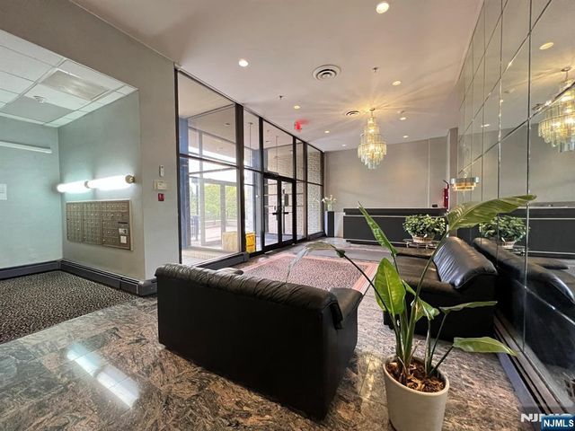 1 Wall Street 1F, Fort Lee, NJ 07024