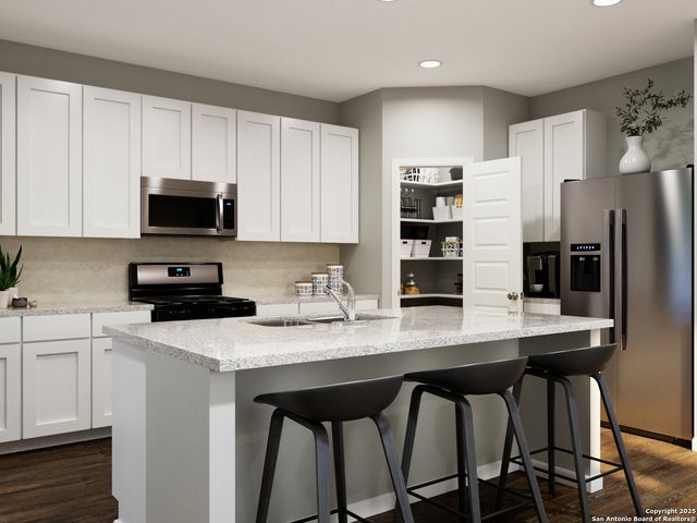 8402 Smithers Avenue, San Antonio, TX 78252