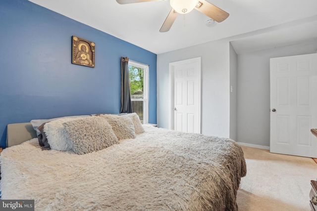 243 KENT DR, Manassas Park, VA 20111