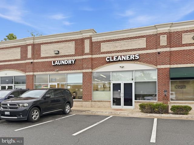 243 KENT DR, Manassas Park, VA 20111