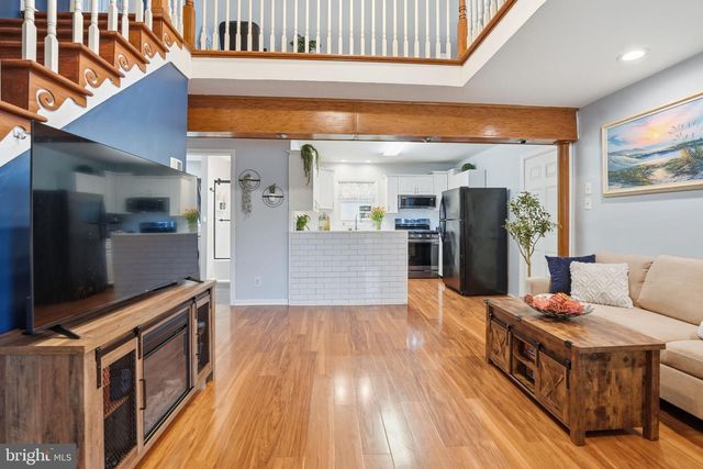 243 KENT DR, Manassas Park, VA 20111