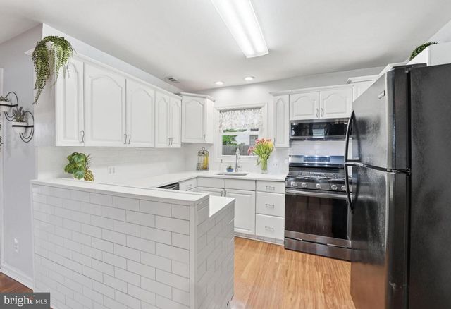 243 KENT DR, Manassas Park, VA 20111