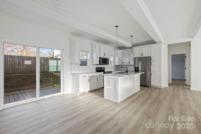 204 Southern Charm Road, Arden, NC 28704