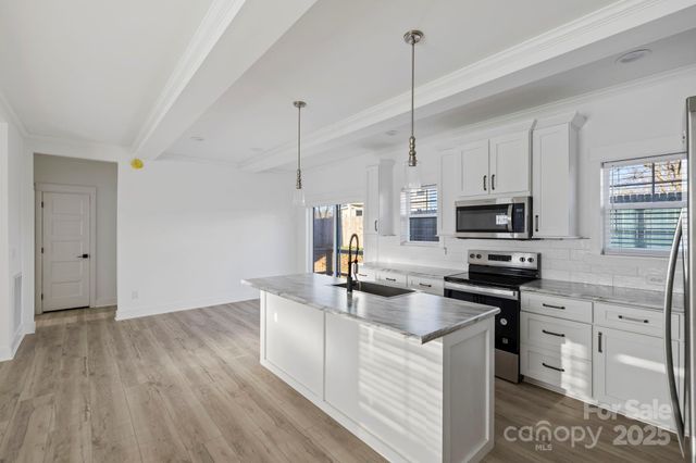 204 Southern Charm Road, Arden, NC 28704