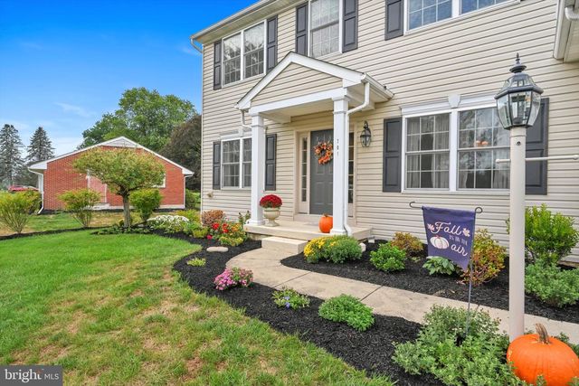 701 HAMPDEN RD, Elizabethtown, PA 17022