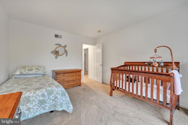 701 HAMPDEN RD, Elizabethtown, PA 17022