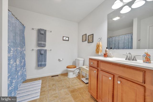701 HAMPDEN RD, Elizabethtown, PA 17022