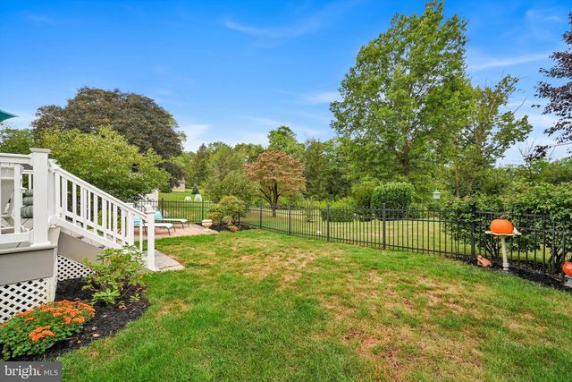 701 HAMPDEN RD, Elizabethtown, PA 17022
