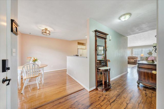 3609 Carson RD, Roanoke, VA 24012