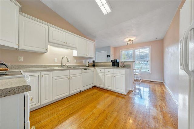 3609 Carson RD, Roanoke, VA 24012