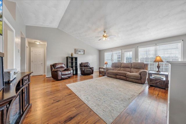 3609 Carson RD, Roanoke, VA 24012