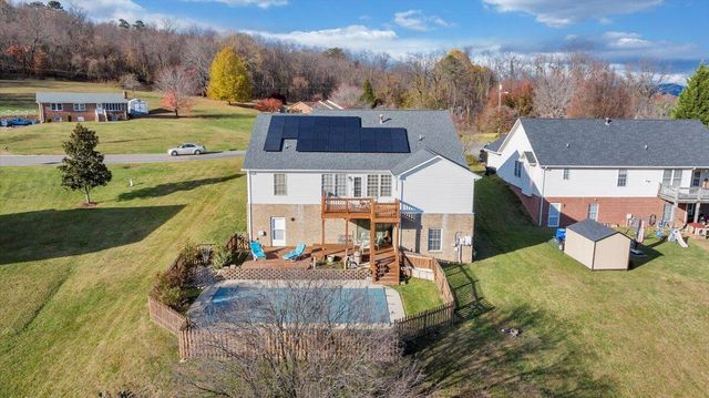 3609 Carson RD, Roanoke, VA 24012
