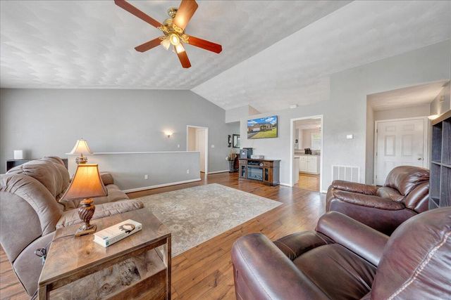 3609 Carson RD, Roanoke, VA 24012