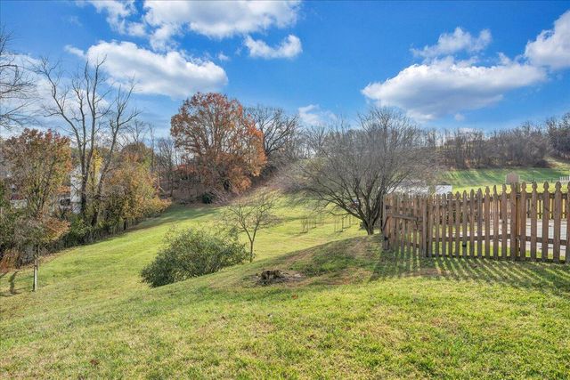 3609 Carson RD, Roanoke, VA 24012