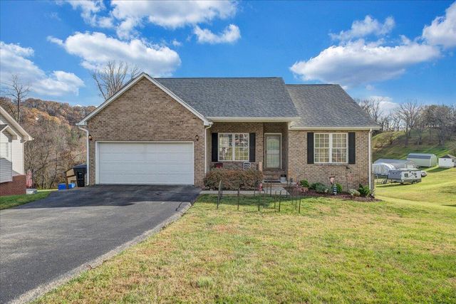 3609 Carson RD, Roanoke, VA 24012