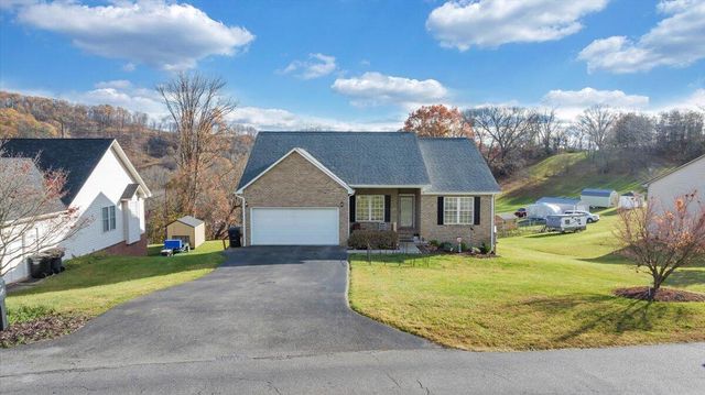 3609 Carson RD, Roanoke, VA 24012