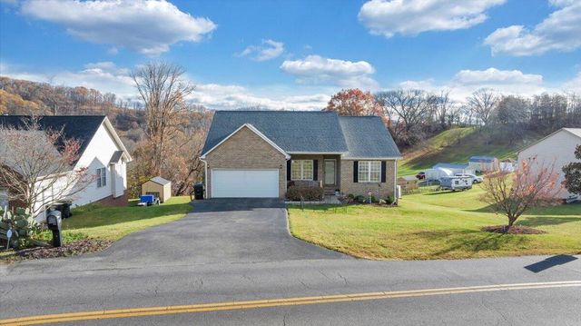 3609 Carson RD, Roanoke, VA 24012