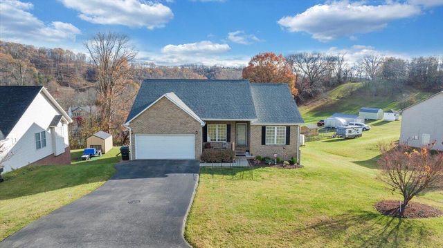 3609 Carson RD, Roanoke, VA 24012
