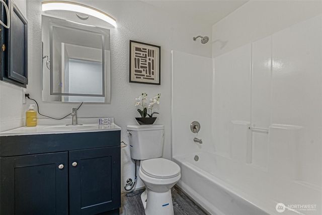 31758 SW 14th Way, Federal Way, WA 98023