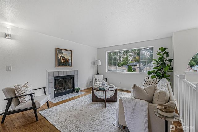 31758 SW 14th Way, Federal Way, WA 98023