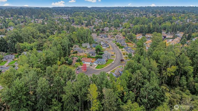31758 SW 14th Way, Federal Way, WA 98023