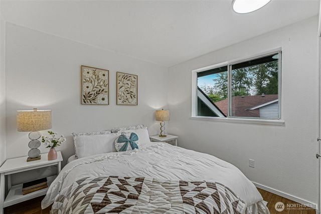 31758 SW 14th Way, Federal Way, WA 98023